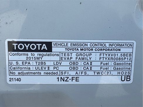 Used 2015 Toyota Yaris L FWD image 23