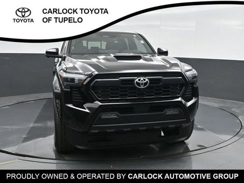 Used 2024 Toyota Tacoma TRD Sport w/ TRD Sport Premium Package image 6