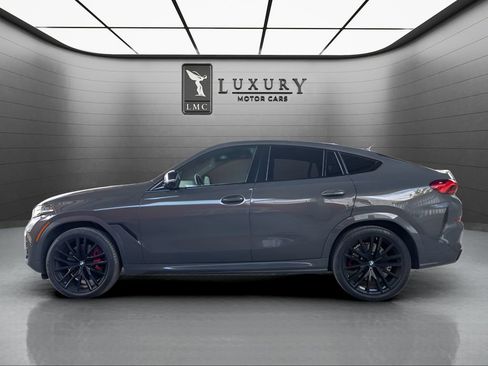 Used 2024 BMW X6 M60i AWD/4WD image 5