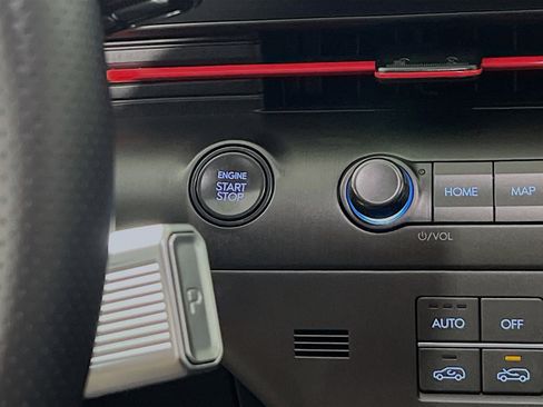 Used 2024 Hyundai Kona N Line image 23