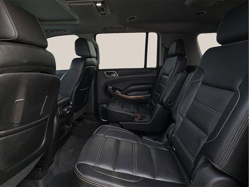 Used 2016 GMC Yukon XL Denali w/ Open Road Package image 10