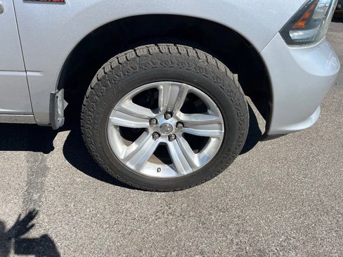 Used 2013 RAM 1500 Sport w/ Remote Start & Security Group image 19