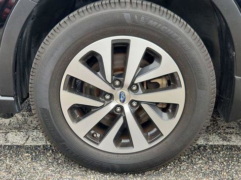 Used 2020 Subaru Outback Premium AWD/4WD image 32