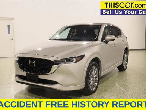 Used 2025 MAZDA CX-5 AWD 2.5 S w/ Premium Plus Pkg image 4
