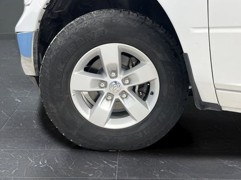 Used 2023 RAM 1500 Classic SLT w/ Protection Group image 34