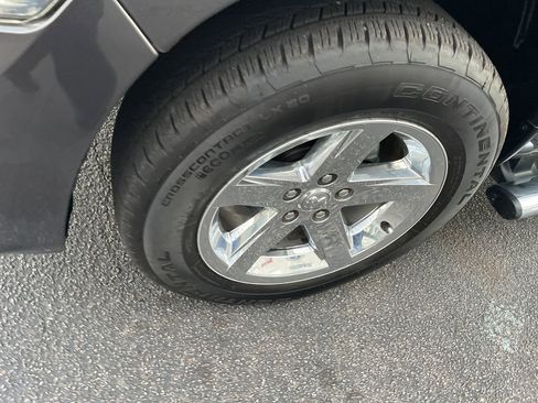 Used 2015 RAM 1500 Express image 5