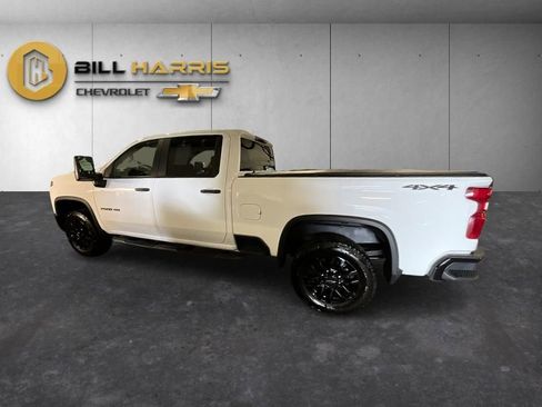 Used 2025 Chevrolet Silverado 2500 Custom w/ Custom Value Package AWD/4WD image 12