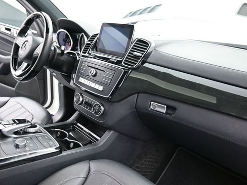 Used 2018 Mercedes-Benz GLE 43 AMG 4MATIC image 19
