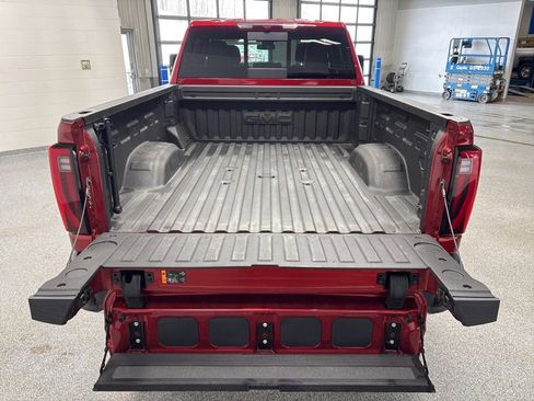 Used 2025 GMC Sierra 2500 SLT w/ SLT Premium Package image 49