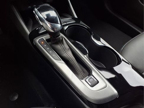 New 2026 Buick Envista Sport Touring w/ Convenience I Package FWD image 11