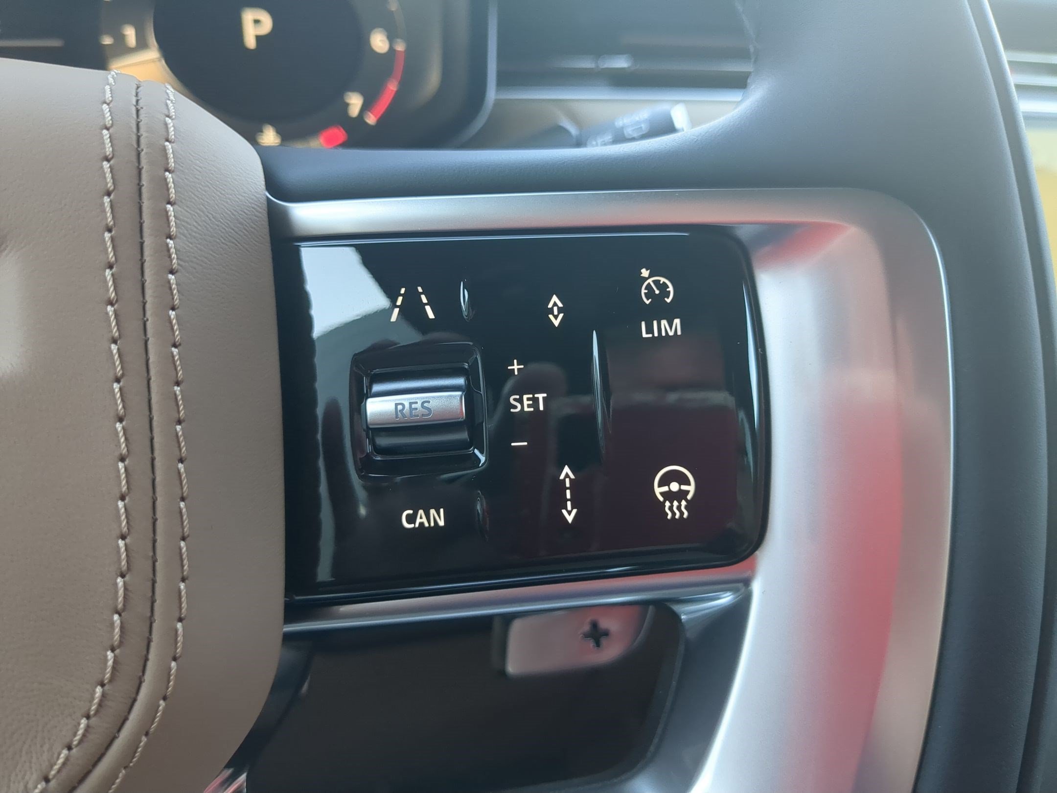 New 2027 Land Rover Range Rover SE AWD/4WD image 17