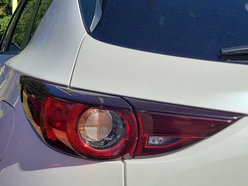 Used 2017 MAZDA CX-5 Touring FWD image 18