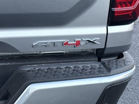 New 2026 GMC Canyon AT4X AWD/4WD image 10