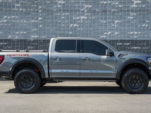 Used 2024 Ford F150 Raptor AWD/4WD image 4