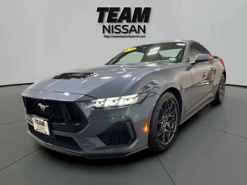 Used 2024 Ford Mustang GT Premium w/ GT Performance Package image 3