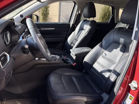 Used 2017 MAZDA CX-5 Grand Touring w/ Premium Package image 16