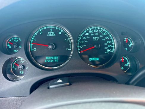 Used 2008 GMC Yukon XL Denali image 25