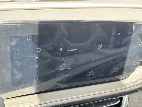 New 2026 Buick Envista Sport Touring w/ Convenience II Package FWD image 12
