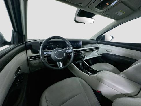 Used 2025 Hyundai Tucson SEL FWD image 18