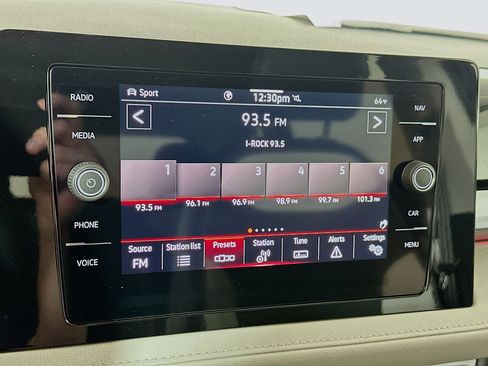 New 2026 Volkswagen Taos SEL AWD/4WD image 15