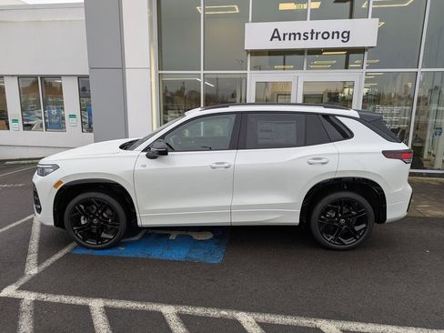 New 2026 Volkswagen Tiguan SE R-Line AWD/4WD image 2