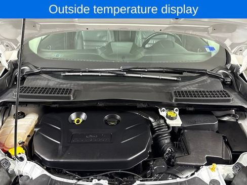 Used 2016 Ford Escape Titanium w/ Equipment Group 301A AWD/4WD image 27