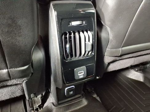 Used 2022 Jeep Compass Limited AWD/4WD image 12