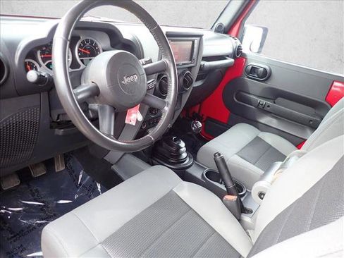 Used 2010 Jeep Wrangler Unlimited Rubicon w/ Trailer Tow Group AWD/4WD image 8
