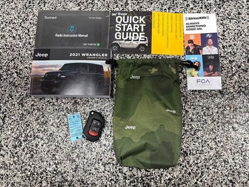 Used 2021 Jeep Wrangler Unlimited Sahara w/ Uconnect 4C Nav & Sound Group image 19