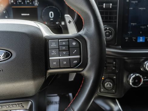 Used 2025 Ford F150 Raptor AWD/4WD image 27