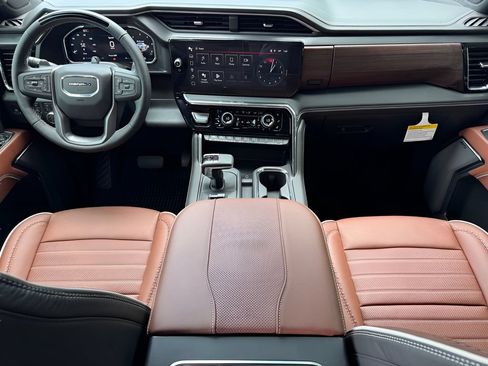 New 2026 GMC Sierra 1500 Denali Ultimate AWD/4WD image 17