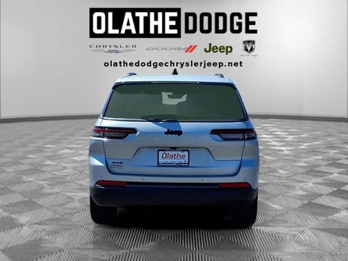New 2026 Jeep Grand Cherokee L Limited AWD/4WD image 27