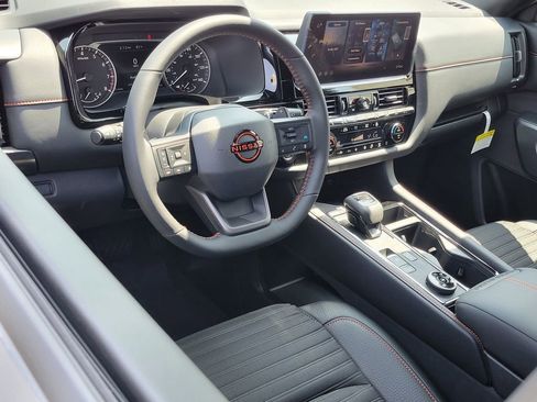 New 2026 Nissan Pathfinder Rock Creek w/ Rock Creek Premium Package AWD/4WD image 4