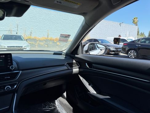 Used 2018 Honda Accord EX-L image 20