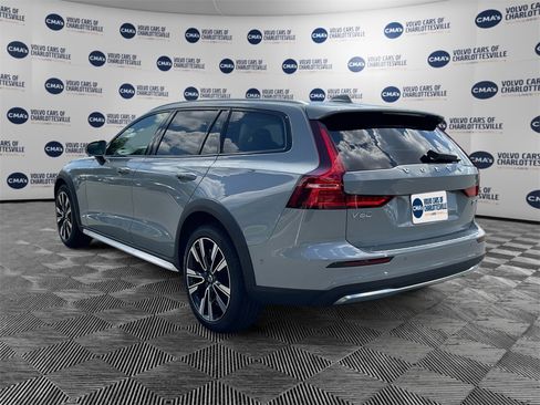 New 2026 Volvo V60 B5 Cross Country Ultra w/ Protection Package Premier image 3