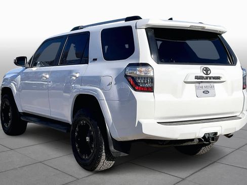 Used 2019 Toyota 4Runner SR5 Premium image 11