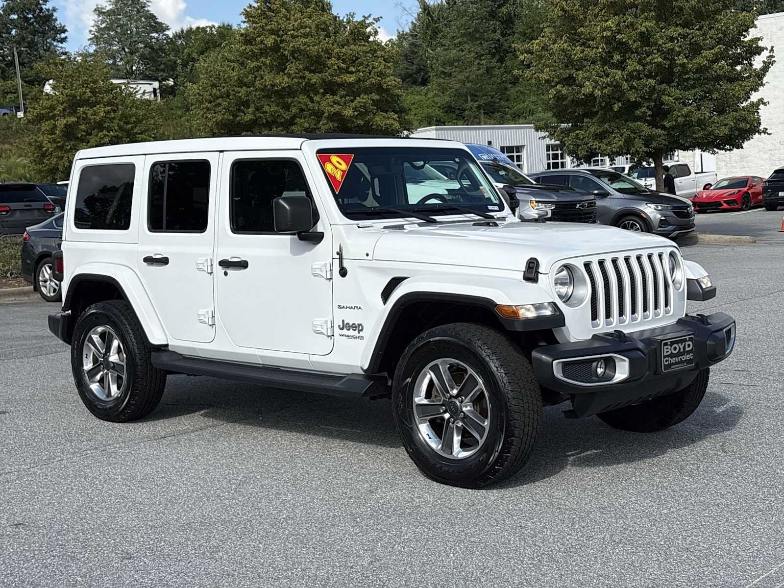 Used 2020 Jeep Wrangler Unlimited Sahara AWD/4WD image 4
