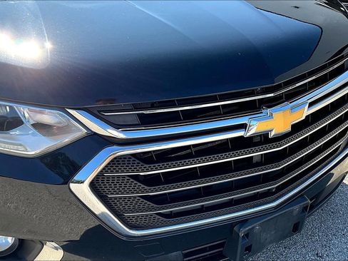 Used 2018 Chevrolet Traverse Premier image 34
