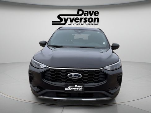 Used 2026 Ford Escape ST-Line w/ Tech Pack #1 AWD/4WD image 8