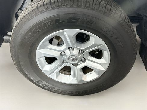 Used 2024 Toyota 4Runner SR5 Premium w/ Moonroof Package image 11