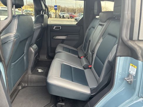 Used 2023 Ford Bronco Outer Banks w/ Sasquatch Package image 23