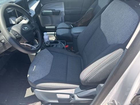 Used 2024 Ford Maverick XLT FWD image 5