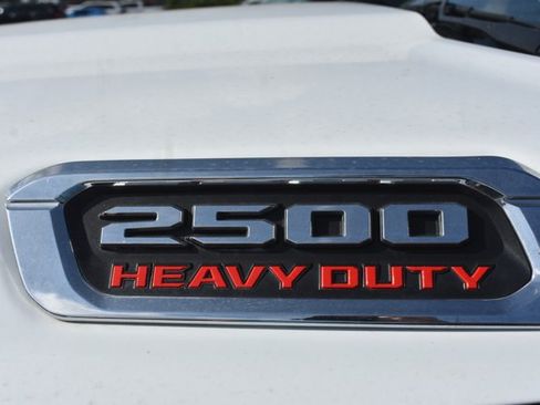 Used 2024 RAM 2500 Big Horn AWD/4WD image 6