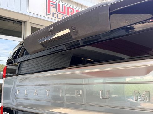 Used 2019 Ford F350 Platinum w/ Platinum Ultimate Package AWD/4WD image 8