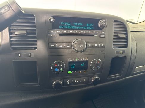 Used 2011 Chevrolet Silverado 1500 LT w/ All-Star Edition image 17