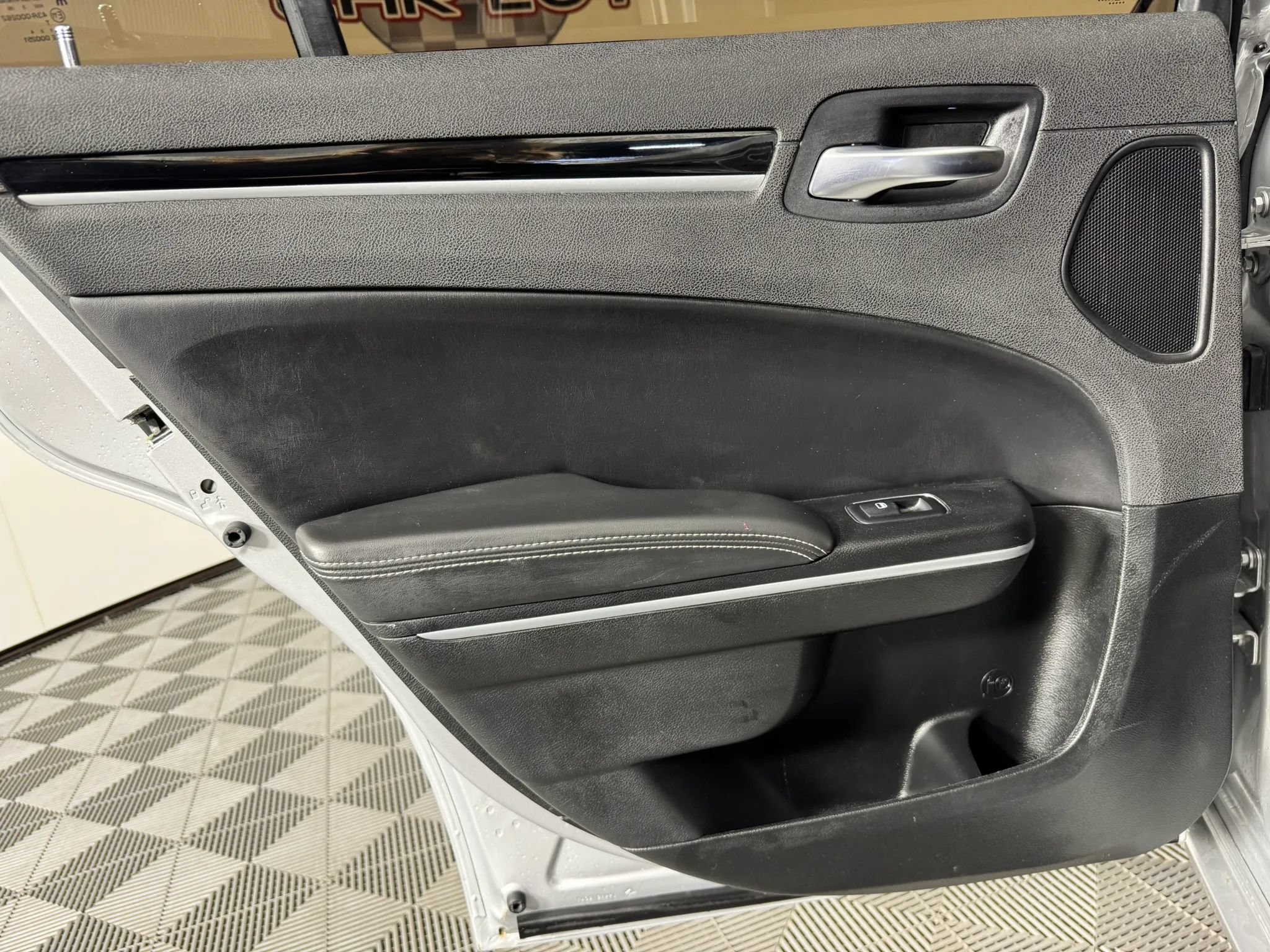 Used 2023 Chrysler 300 S RWD image 42