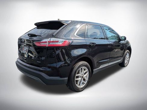 Used 2024 Ford Edge SEL AWD/4WD image 4