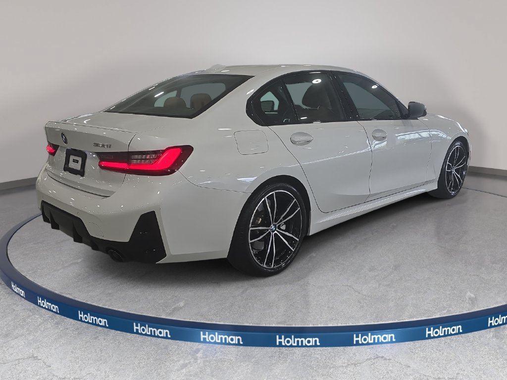 Certified 2023 BMW 330i Sedan w/ M Sport Package RWD image 5