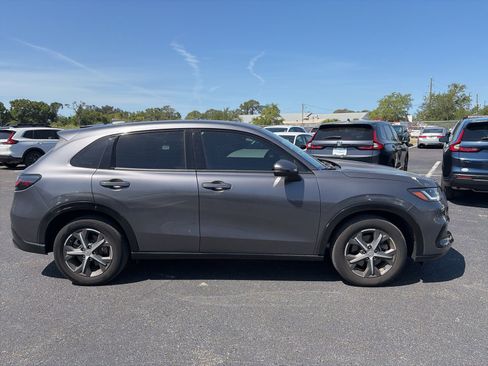 Used 2023 Honda HR-V EX-L image 8