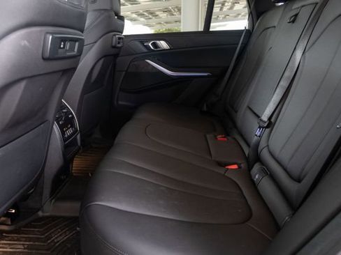 Used 2022 BMW X5 sDrive40i w/ Premium Package image 29